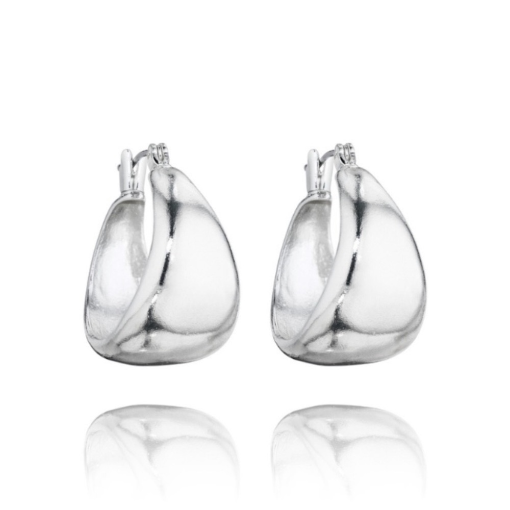 FLASH SALE C+I La Lune Sculpted Hoop Earrings - Picture 6 of 8
